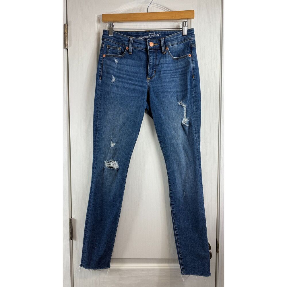 Universal Thread Women's Mid Rise Skinny Jeans Distressed Size 2 / 26 R